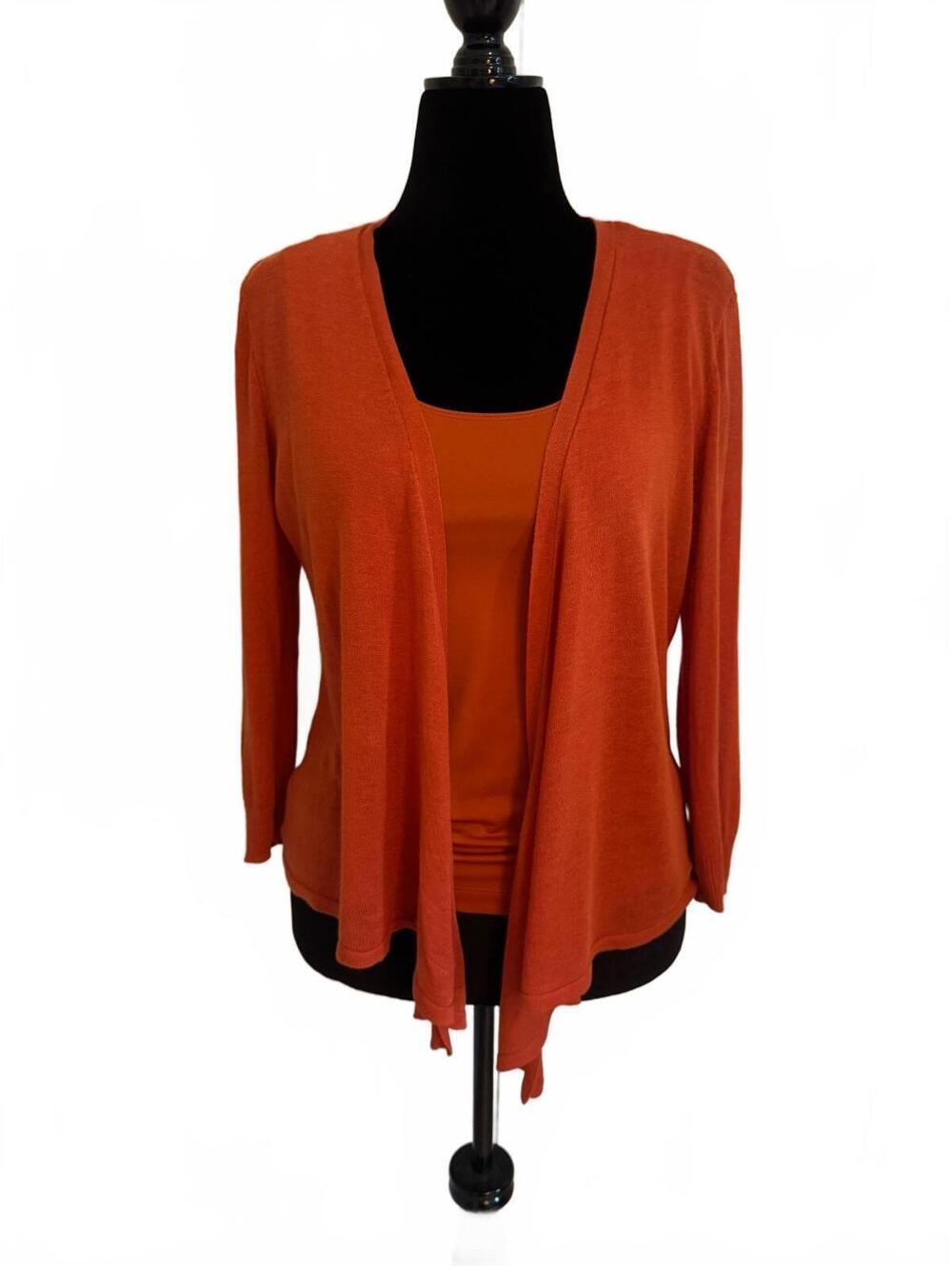 Chico's Women's Two-Piece Cardigan and Tank Top Set Size 1 - Medium 8/10